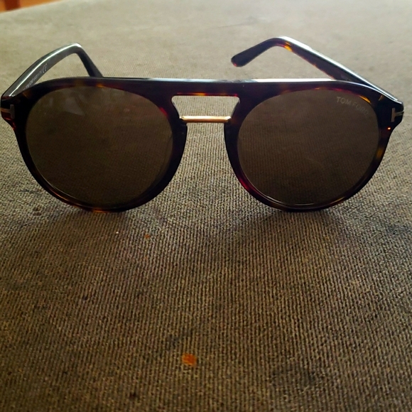 Tom Ford Accessories - Tom Ford sunglasses ivan 02